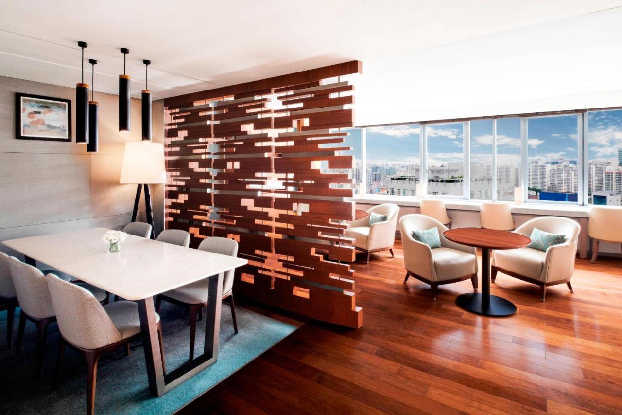 Courtyard By Marriott Seoul Times Square Seul Exterior foto