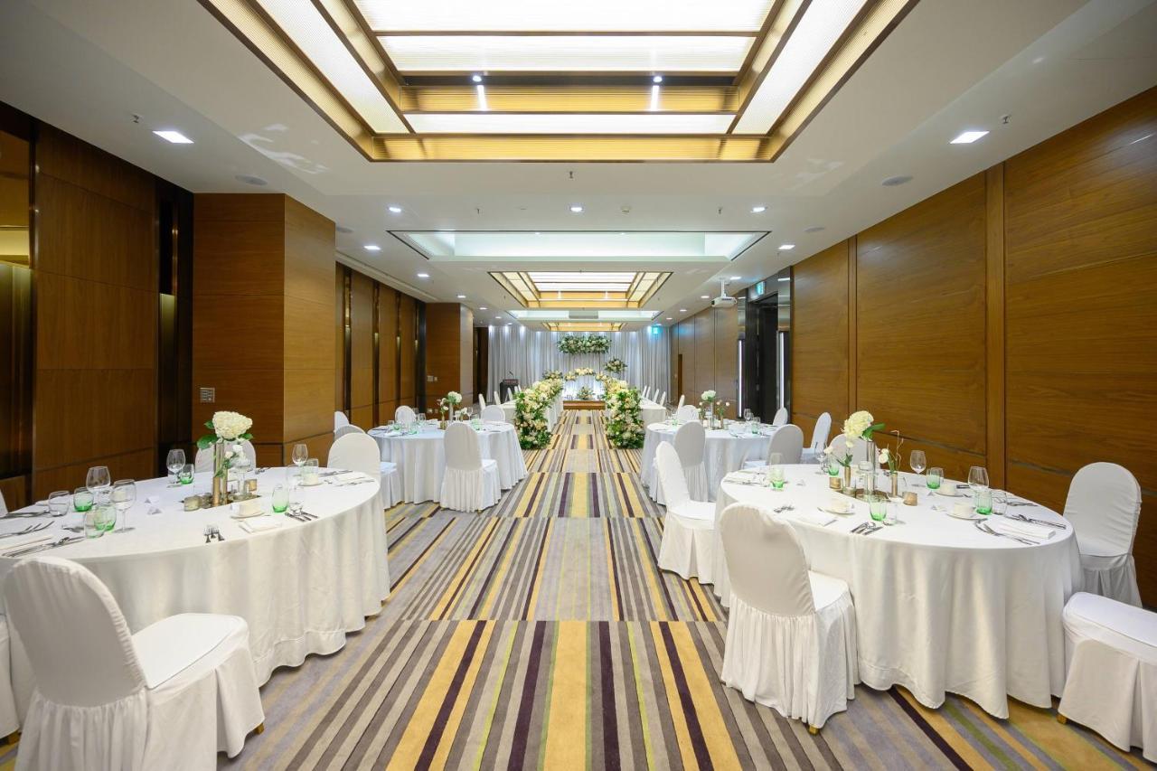 Courtyard By Marriott Seoul Times Square Seul Exterior foto